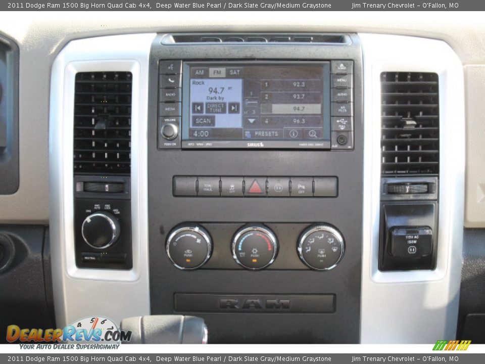 2011 Dodge Ram 1500 Big Horn Quad Cab 4x4 Deep Water Blue Pearl / Dark Slate Gray/Medium Graystone Photo #12