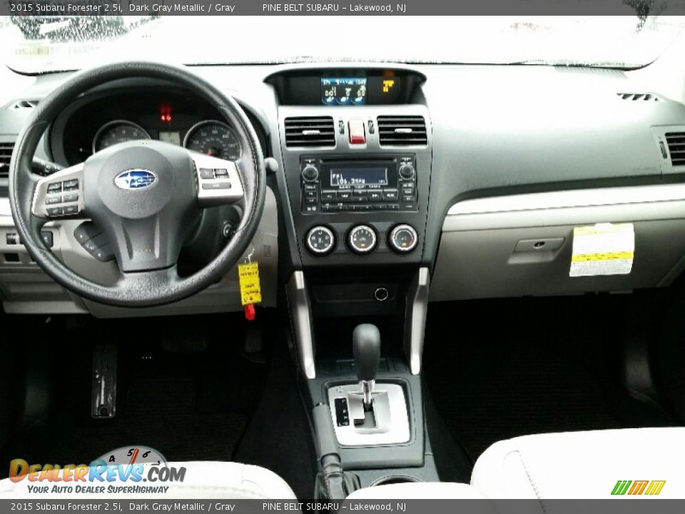2015 Subaru Forester 2.5i Dark Gray Metallic / Gray Photo #14