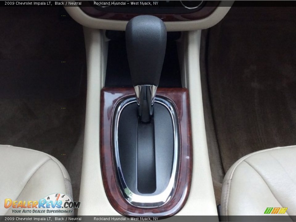 2009 Chevrolet Impala LT Black / Neutral Photo #16