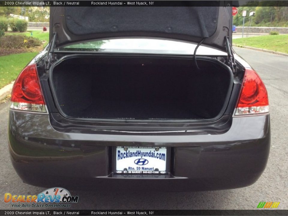 2009 Chevrolet Impala LT Black / Neutral Photo #22