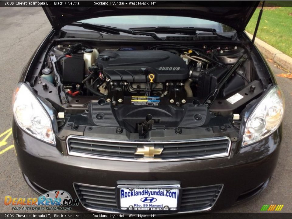2009 Chevrolet Impala LT Black / Neutral Photo #30
