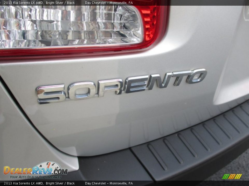 2013 Kia Sorento LX AWD Bright Silver / Black Photo #7