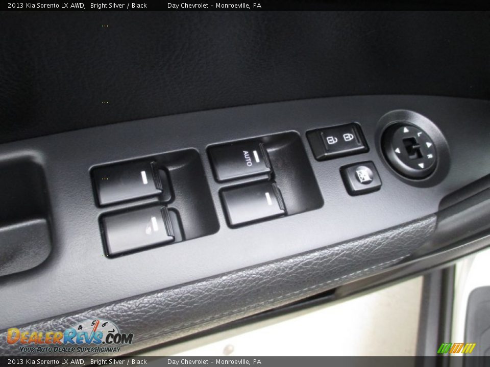 2013 Kia Sorento LX AWD Bright Silver / Black Photo #20
