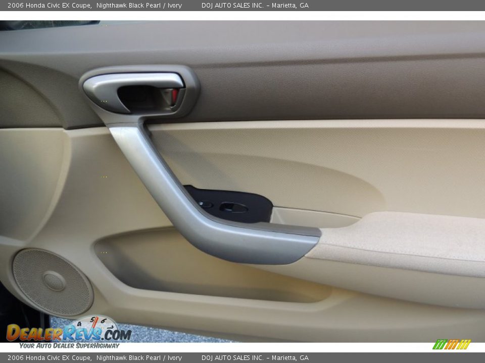 2006 Honda Civic EX Coupe Nighthawk Black Pearl / Ivory Photo #11