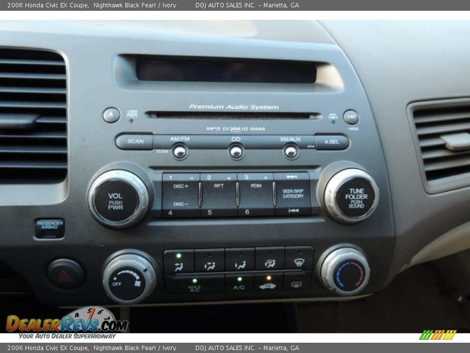 2006 Honda Civic EX Coupe Nighthawk Black Pearl / Ivory Photo #15