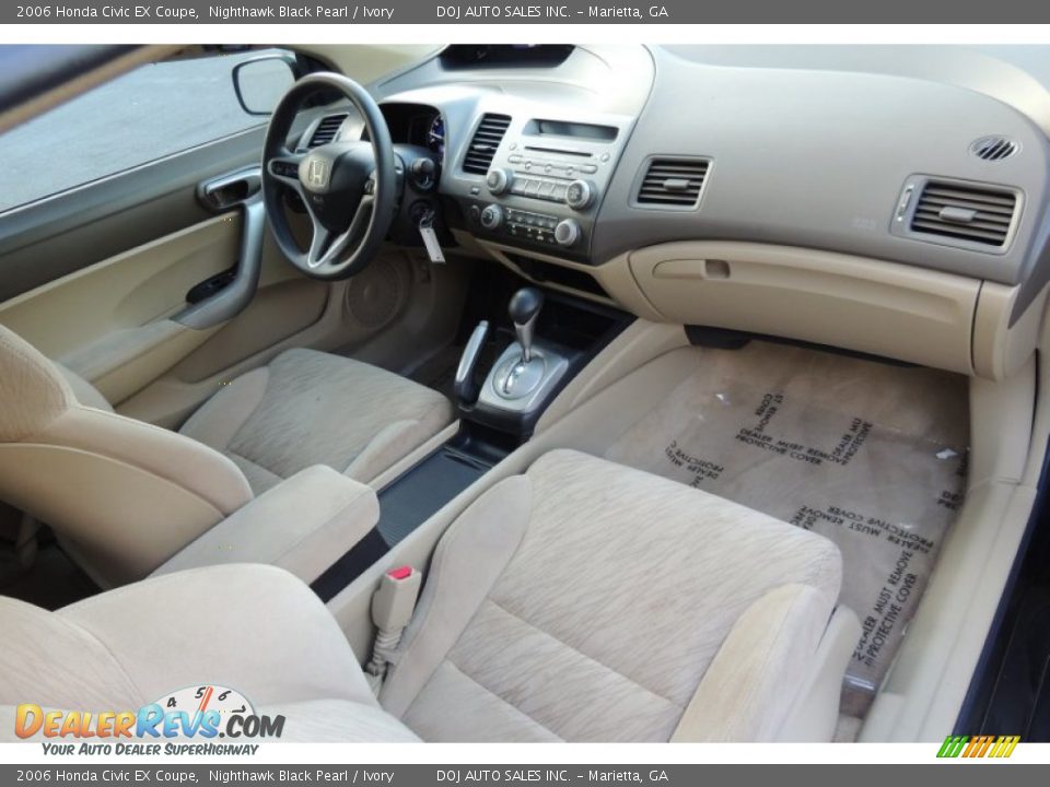 2006 Honda Civic EX Coupe Nighthawk Black Pearl / Ivory Photo #17