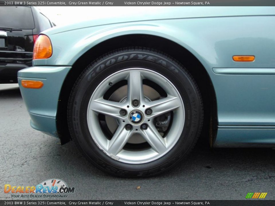2003 BMW 3 Series 325i Convertible Wheel Photo #13