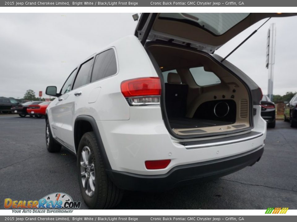 2015 Jeep Grand Cherokee Limited Bright White / Black/Light Frost Beige Photo #15