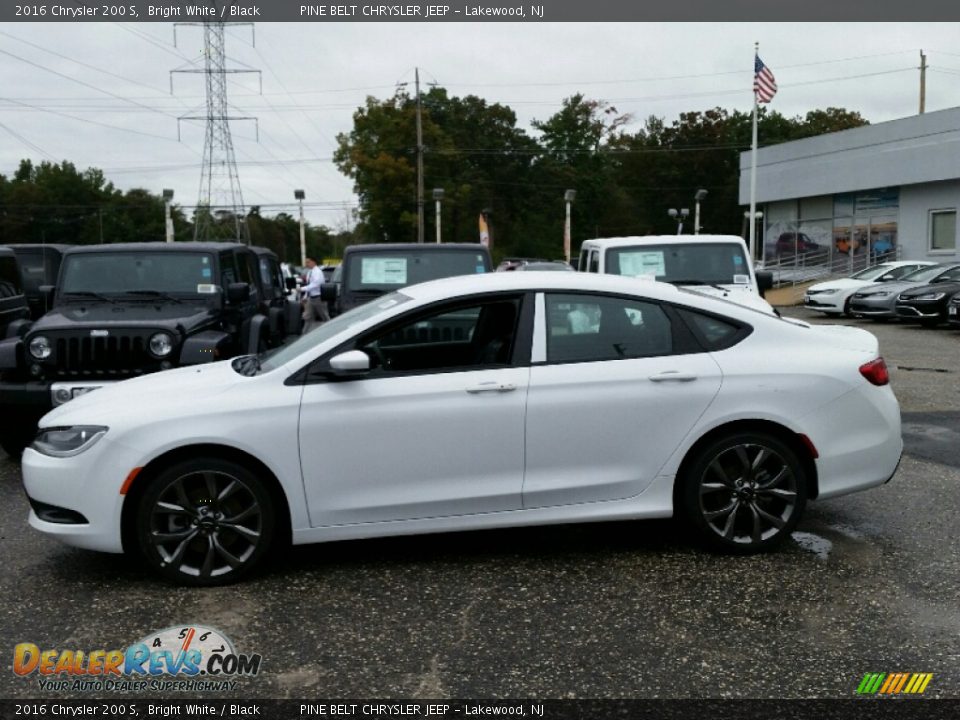 2016 Chrysler 200 S Bright White / Black Photo #3