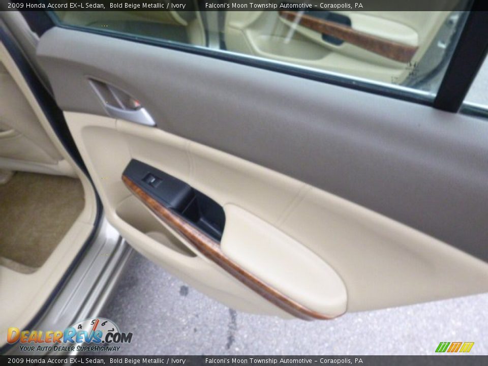 2009 Honda Accord EX-L Sedan Bold Beige Metallic / Ivory Photo #14