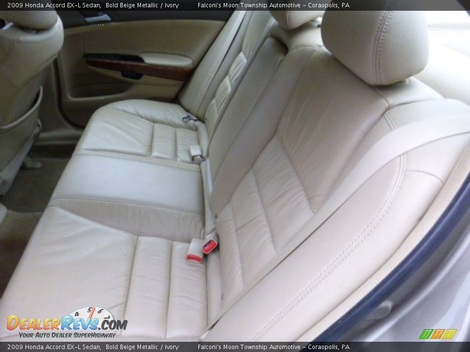 2009 Honda Accord EX-L Sedan Bold Beige Metallic / Ivory Photo #16