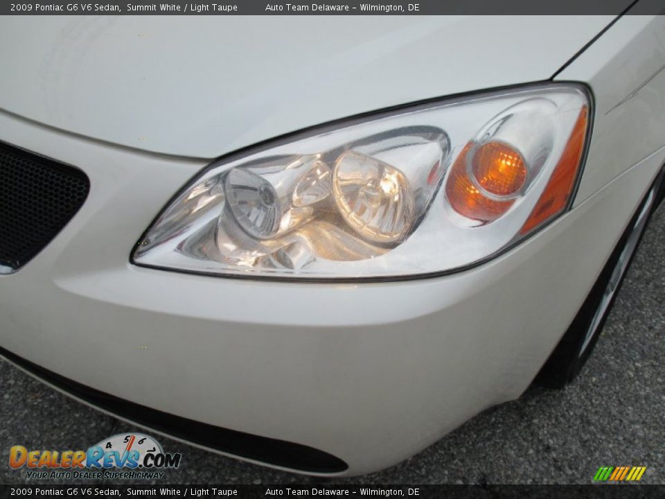 2009 Pontiac G6 V6 Sedan Summit White / Light Taupe Photo #27