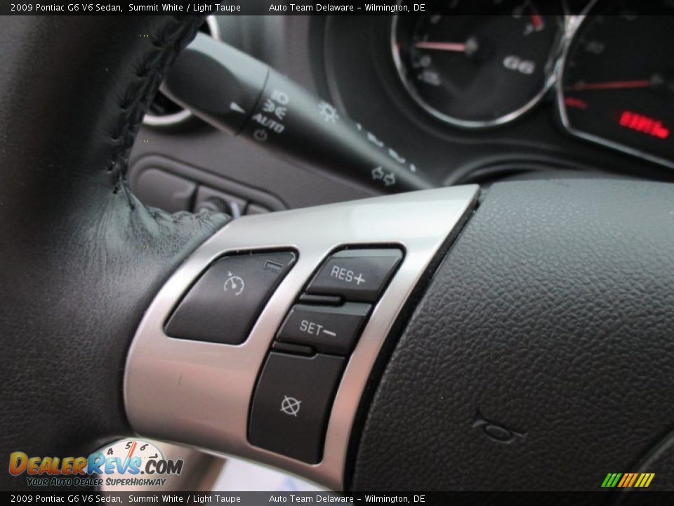 2009 Pontiac G6 V6 Sedan Summit White / Light Taupe Photo #31