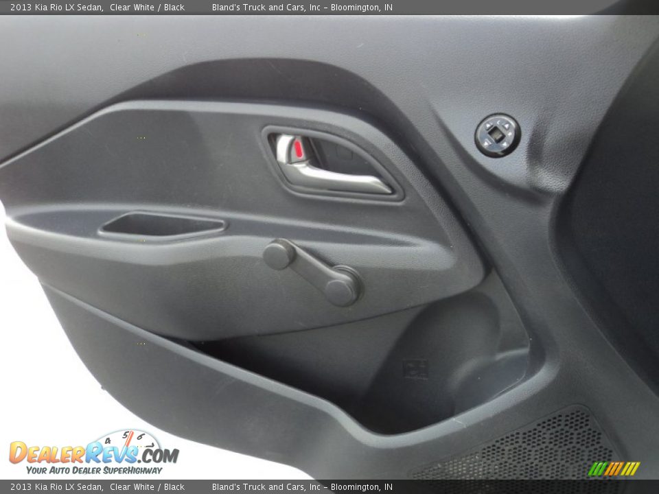 2013 Kia Rio LX Sedan Clear White / Black Photo #16