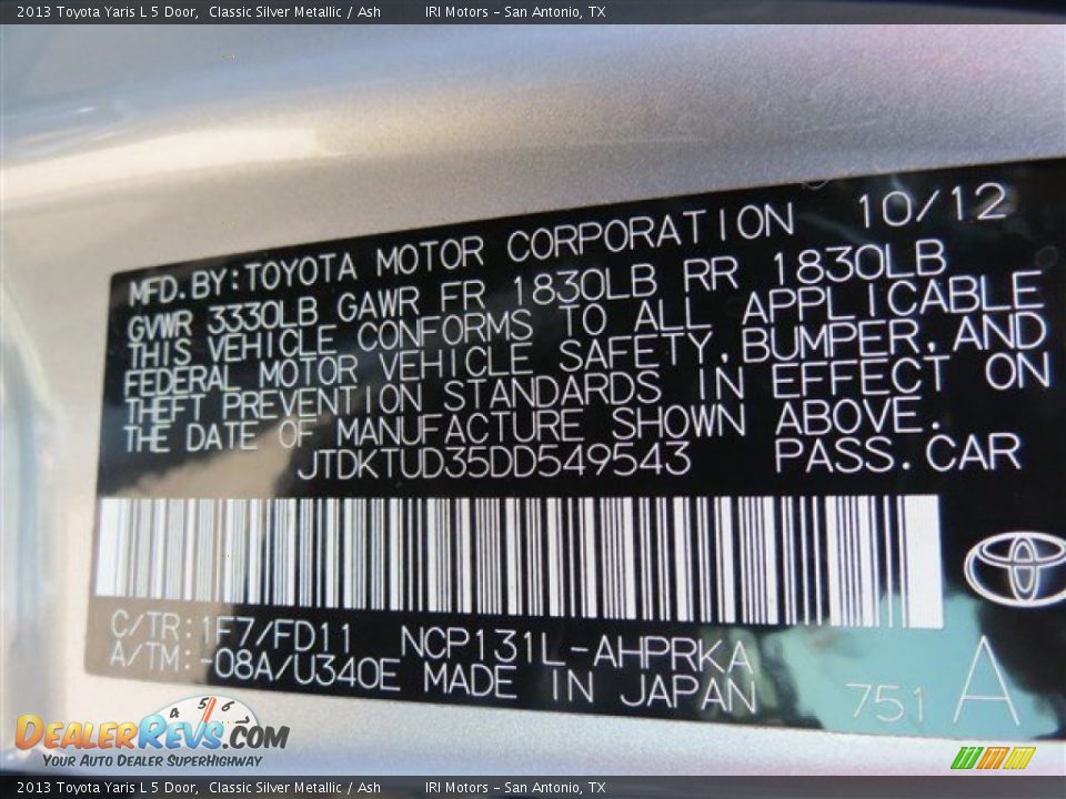 2013 Toyota Yaris L 5 Door Classic Silver Metallic / Ash Photo #14