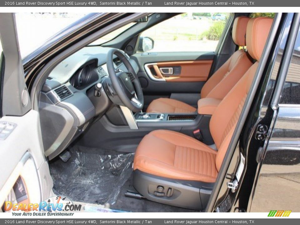 Front Seat of 2016 Land Rover Discovery Sport HSE Luxury 4WD Photo #2
