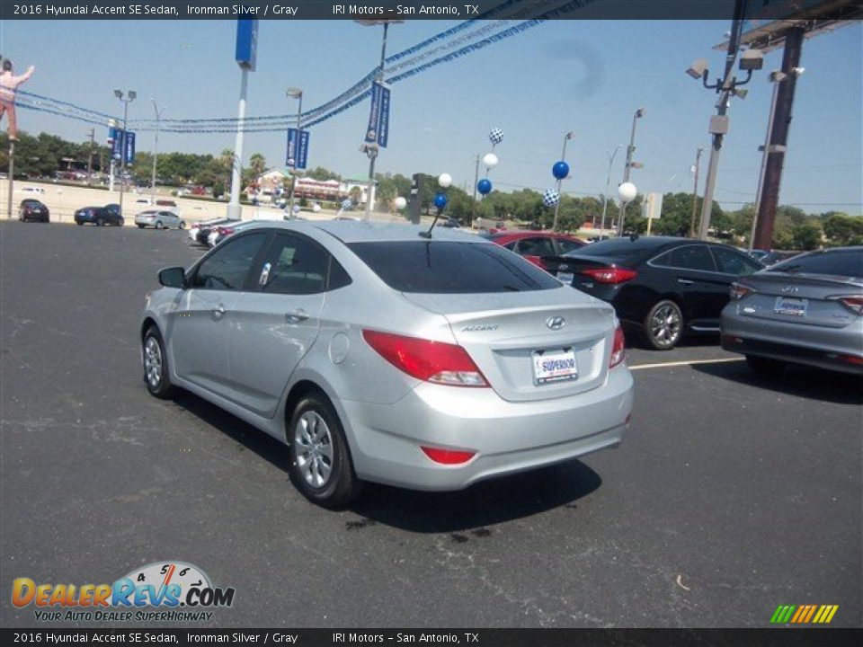 2016 Hyundai Accent SE Sedan Ironman Silver / Gray Photo #9