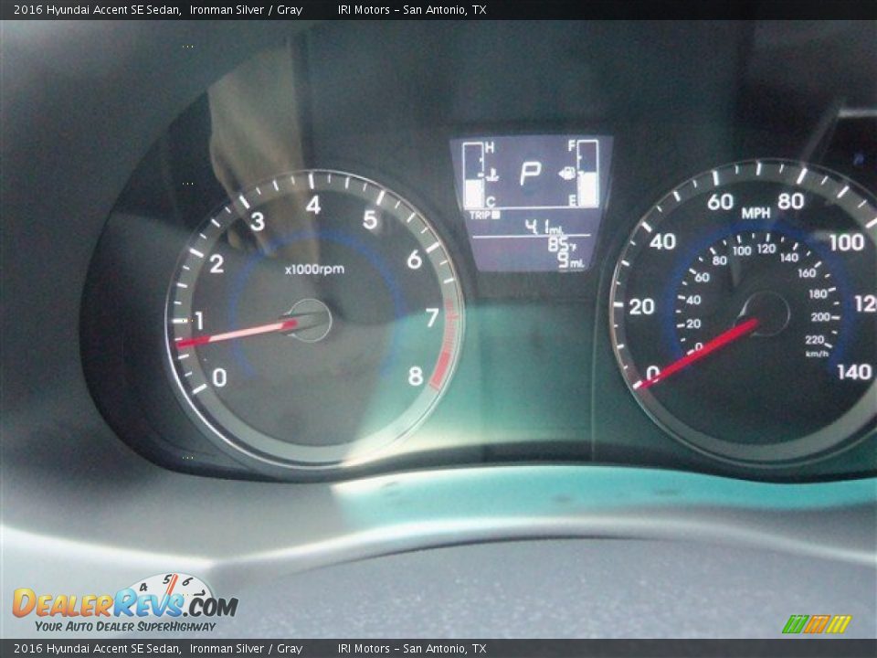 2016 Hyundai Accent SE Sedan Ironman Silver / Gray Photo #24