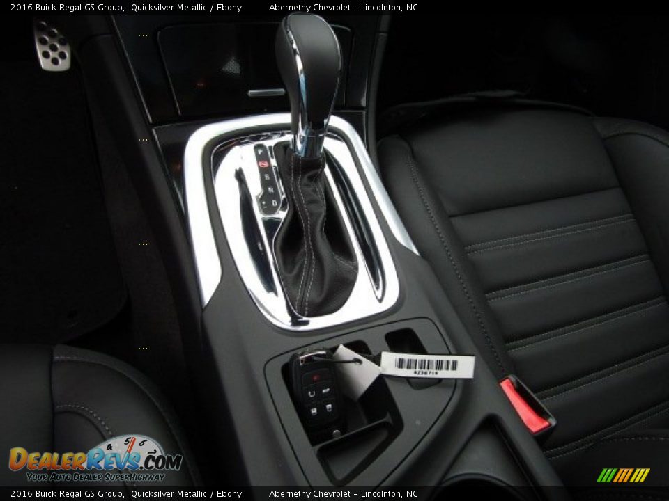 2016 Buick Regal GS Group Shifter Photo #10