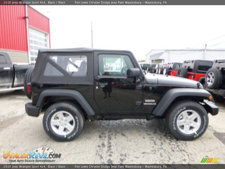 2016 Jeep Wrangler Sport 4x4 Black / Black Photo #7