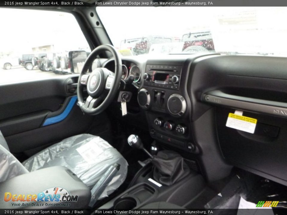 2016 Jeep Wrangler Sport 4x4 Black / Black Photo #9