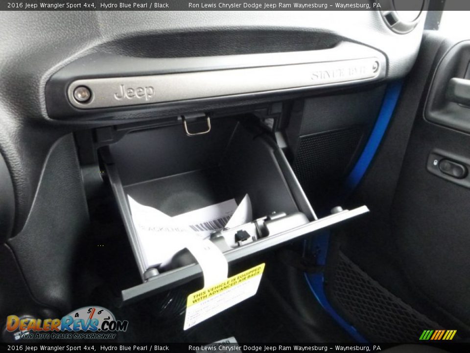2016 Jeep Wrangler Sport 4x4 Hydro Blue Pearl / Black Photo #19