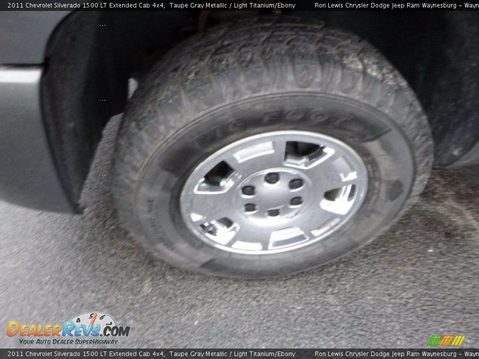 2011 Chevrolet Silverado 1500 LT Extended Cab 4x4 Taupe Gray Metallic / Light Titanium/Ebony Photo #2