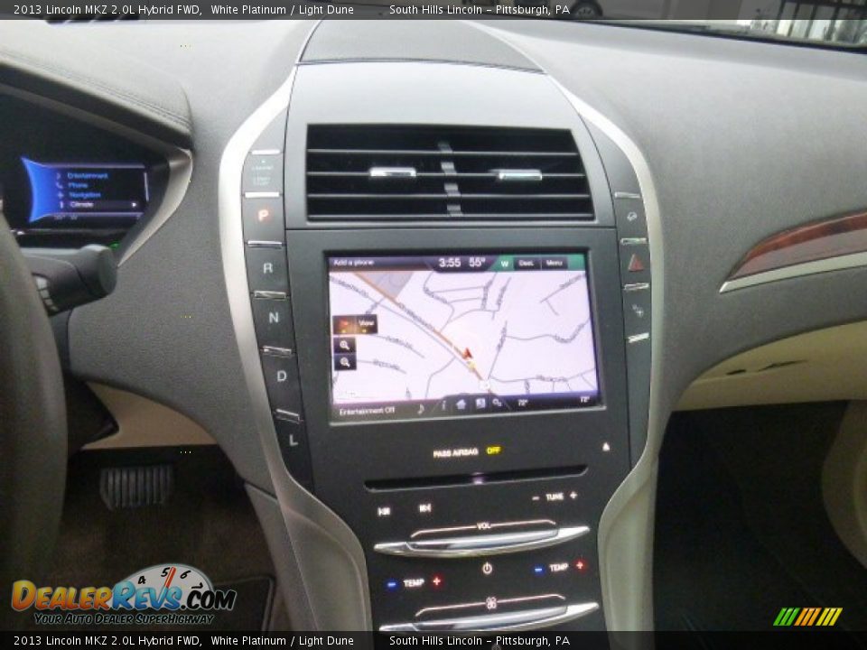 Controls of 2013 Lincoln MKZ 2.0L Hybrid FWD Photo #22
