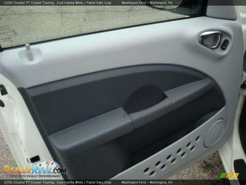 2008 Chrysler PT Cruiser Touring Cool Vanilla White / Pastel Slate Gray Photo #11
