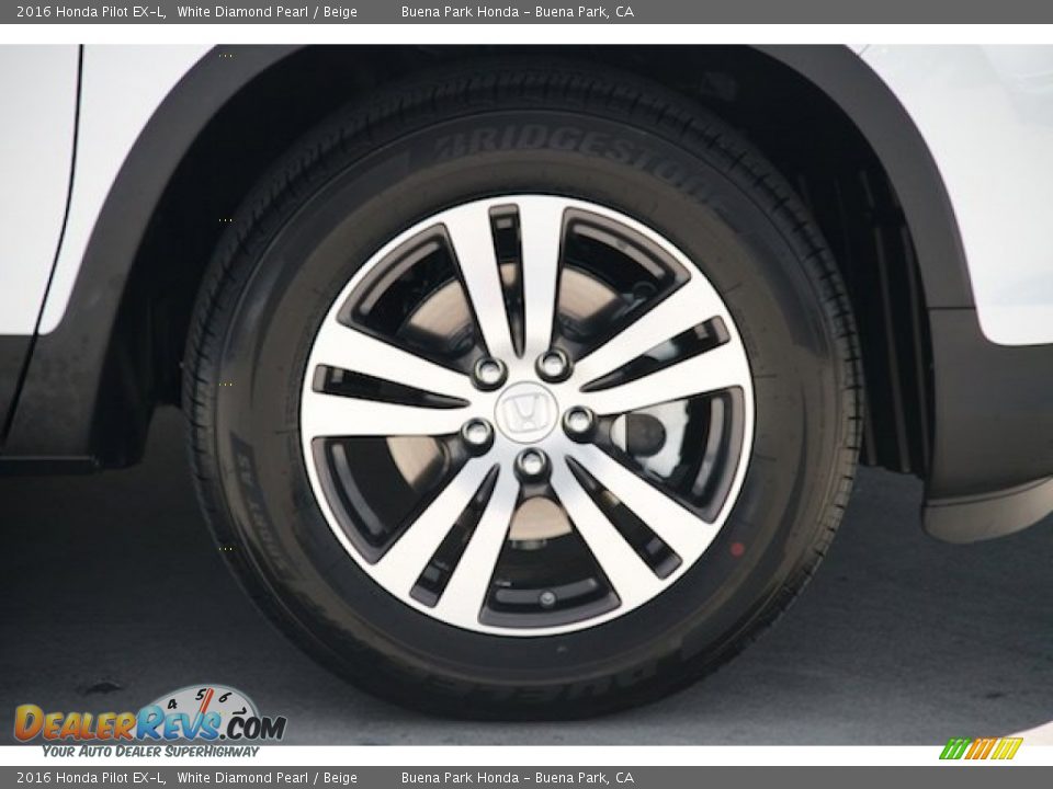 2016 Honda Pilot EX-L White Diamond Pearl / Beige Photo #5