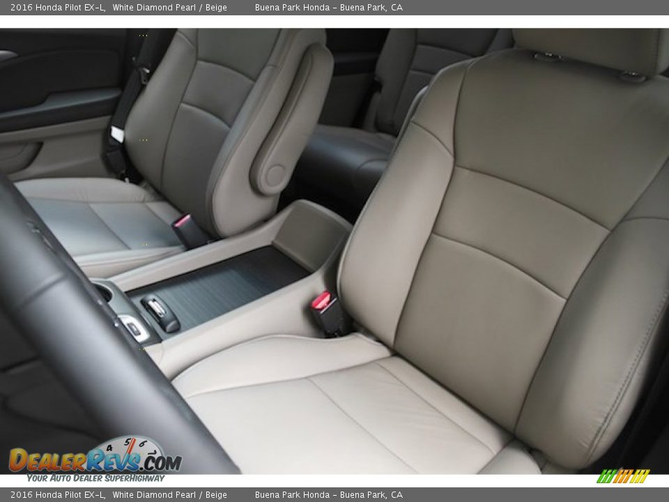 2016 Honda Pilot EX-L White Diamond Pearl / Beige Photo #11