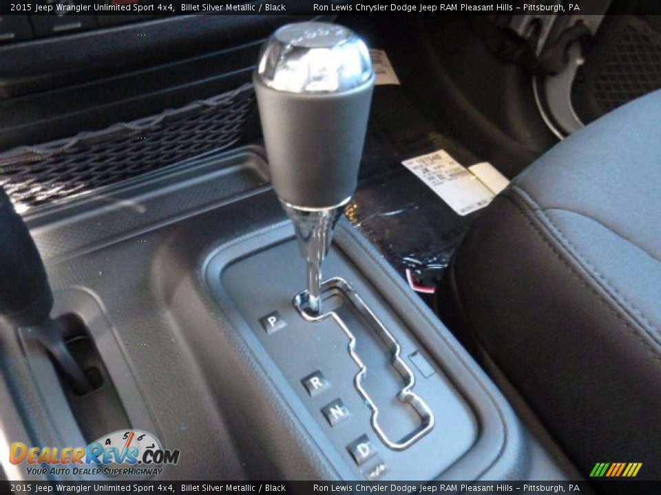 2015 Jeep Wrangler Unlimited Sport 4x4 Billet Silver Metallic / Black Photo #15