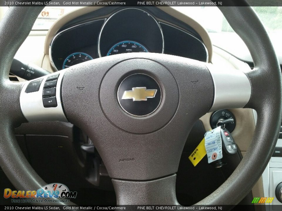 2010 Chevrolet Malibu LS Sedan Gold Mist Metallic / Cocoa/Cashmere Photo #13