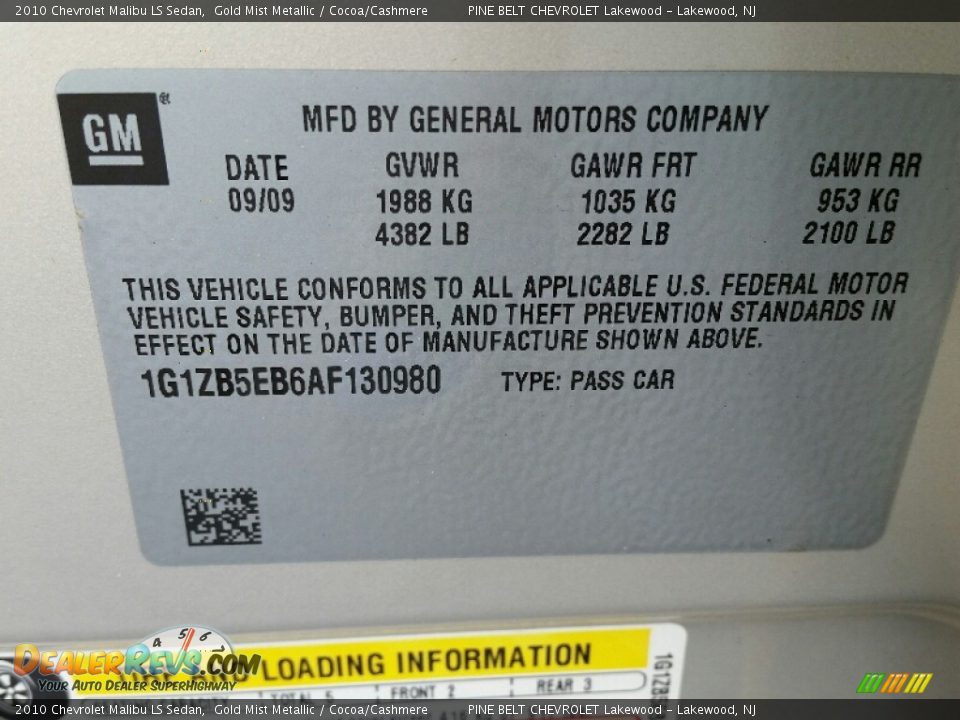 2010 Chevrolet Malibu LS Sedan Gold Mist Metallic / Cocoa/Cashmere Photo #16