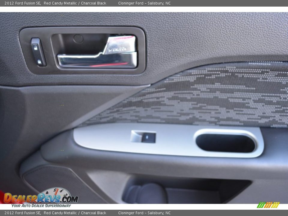 2012 Ford Fusion SE Red Candy Metallic / Charcoal Black Photo #16