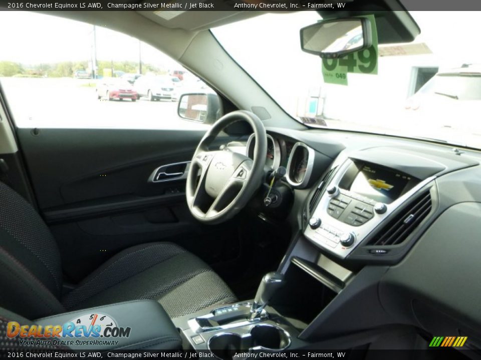2016 Chevrolet Equinox LS AWD Champagne Silver Metallic / Jet Black Photo #5