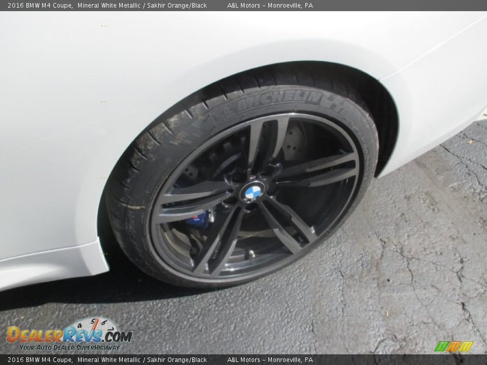 2016 BMW M4 Coupe Mineral White Metallic / Sakhir Orange/Black Photo #3
