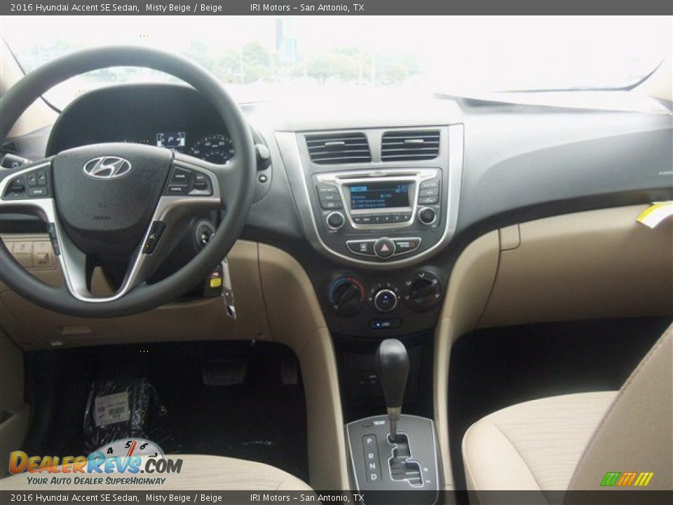 2016 Hyundai Accent SE Sedan Misty Beige / Beige Photo #21