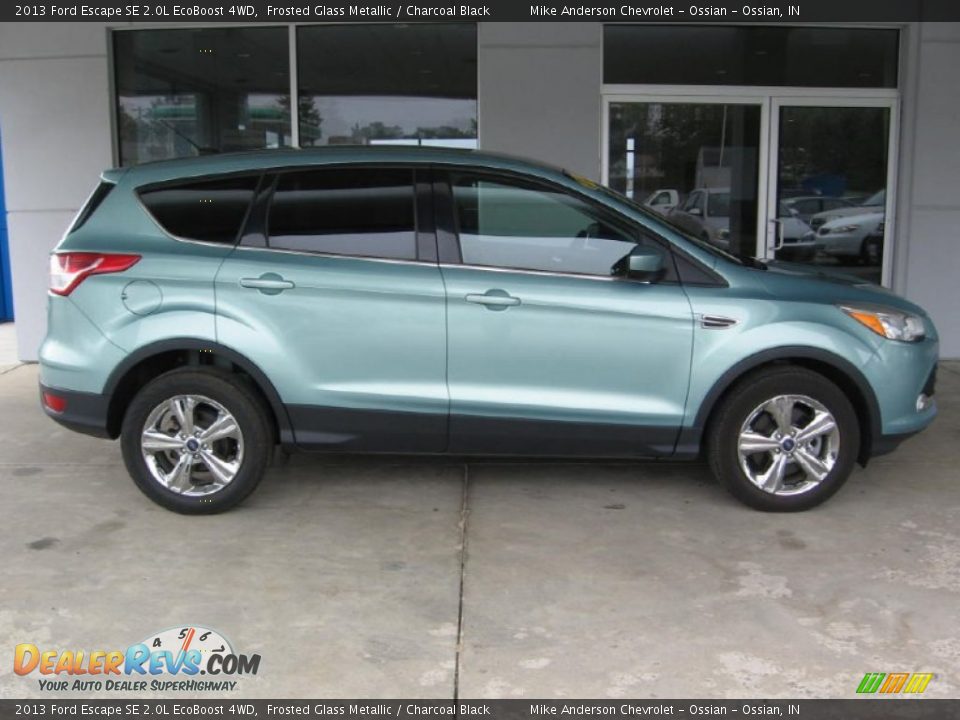 2013 Ford Escape SE 2.0L EcoBoost 4WD Frosted Glass Metallic / Charcoal Black Photo #2