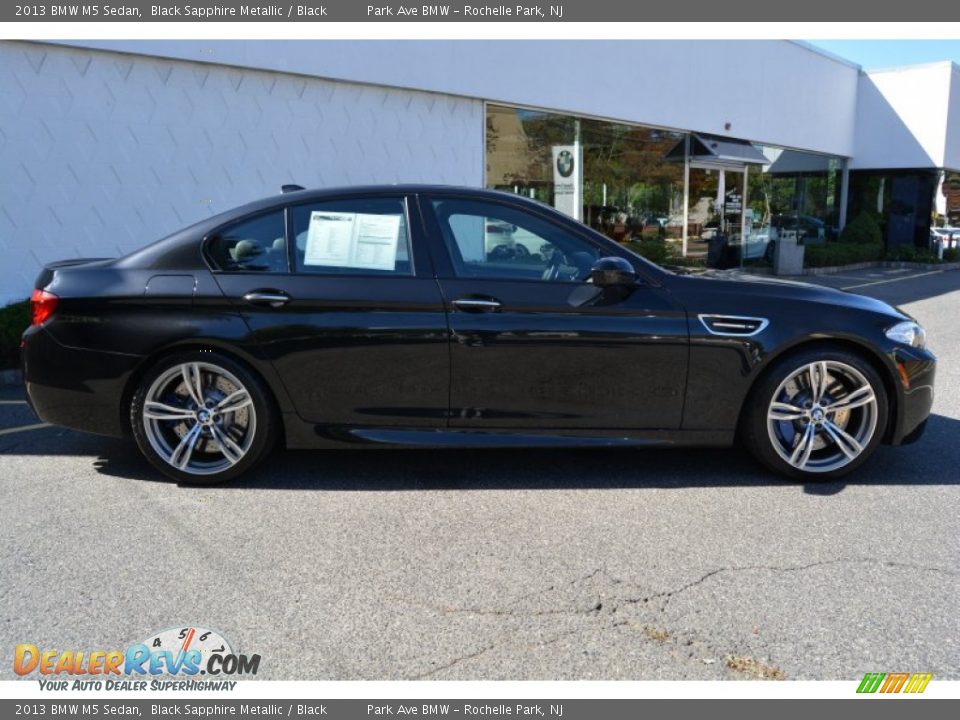 2013 BMW M5 Sedan Black Sapphire Metallic / Black Photo #2