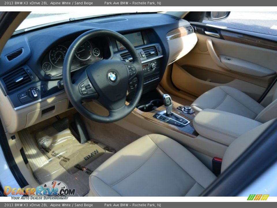 2013 BMW X3 xDrive 28i Alpine White / Sand Beige Photo #10