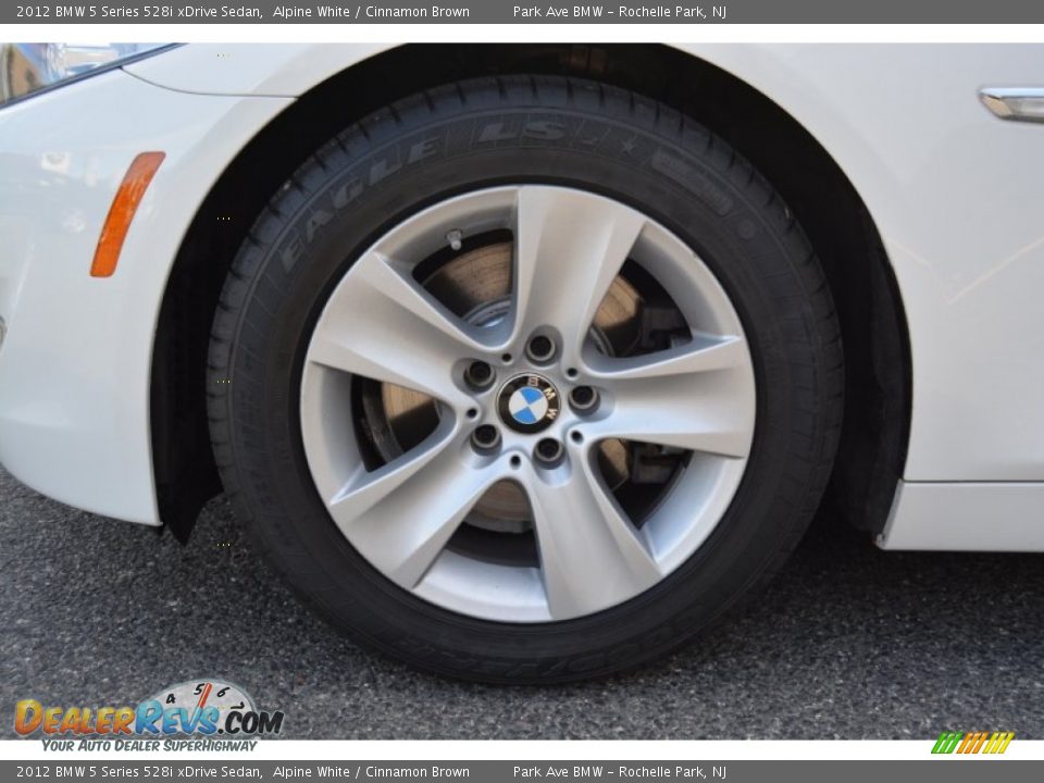 2012 BMW 5 Series 528i xDrive Sedan Alpine White / Cinnamon Brown Photo #30