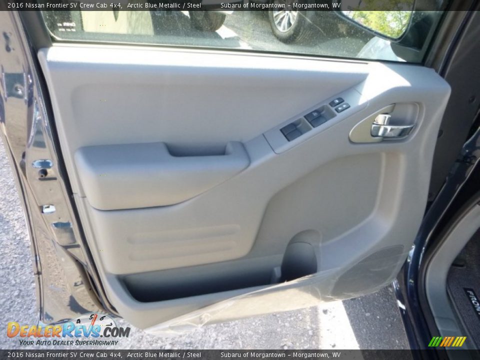 2016 Nissan Frontier SV Crew Cab 4x4 Arctic Blue Metallic / Steel Photo #15