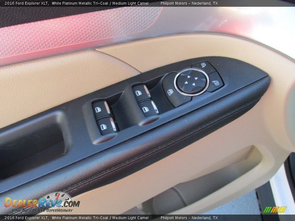 2016 Ford Explorer XLT White Platinum Metallic Tri-Coat / Medium Light Camel Photo #21