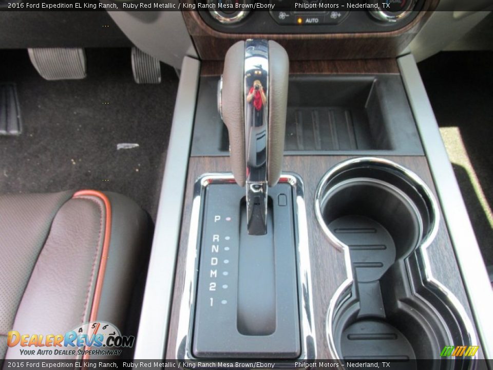 2016 Ford Expedition EL King Ranch Shifter Photo #33