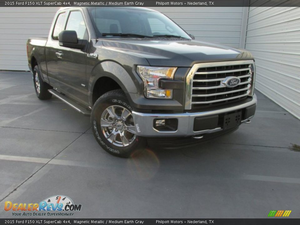 2015 Ford F150 XLT SuperCab 4x4 Magnetic Metallic / Medium Earth Gray Photo #1