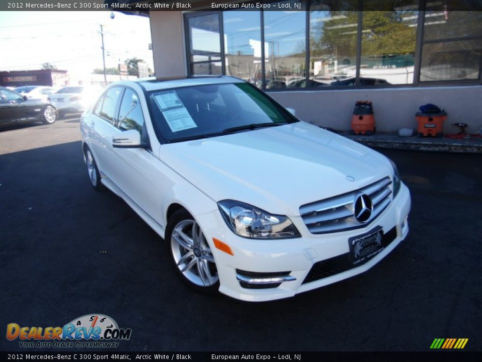 2012 Mercedes-Benz C 300 Sport 4Matic Arctic White / Black Photo #2
