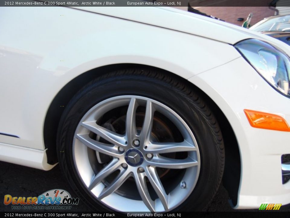 2012 Mercedes-Benz C 300 Sport 4Matic Arctic White / Black Photo #12