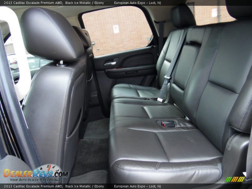 2013 Cadillac Escalade Premium AWD Black Ice Metallic / Ebony Photo #7