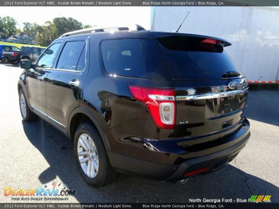2013 Ford Explorer XLT 4WD Kodiak Brown Metallic / Medium Light Stone Photo #3